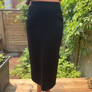 Elegant Beaded Black Midi Pencil Skirt